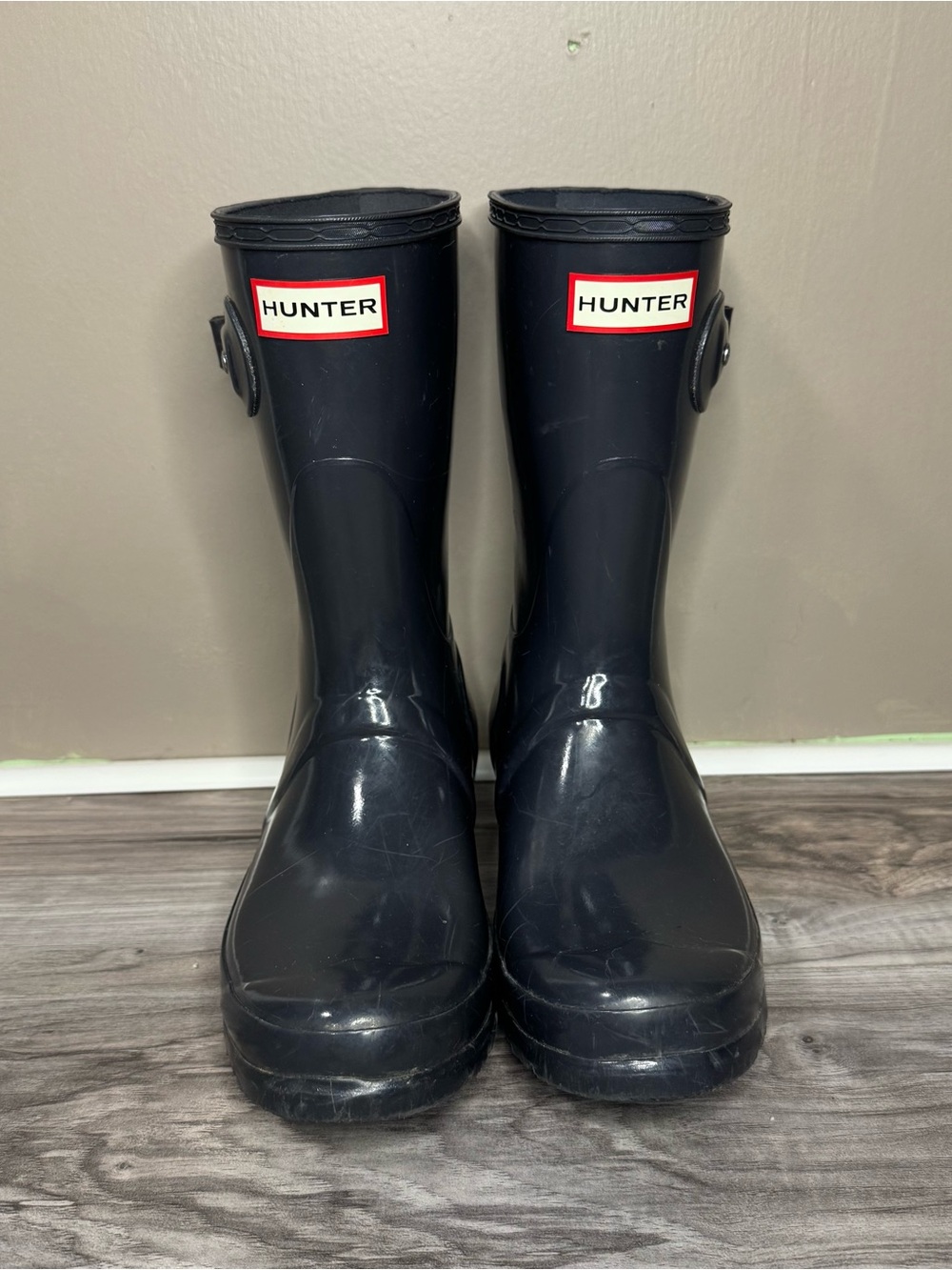 Hunter Women’s Original Short Gloss Rain Boots